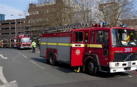 Five Injured In Blast At Croydon Police Station | Londonist