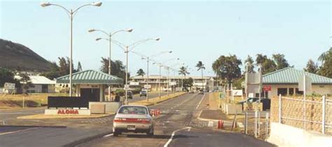 Hawaii Highways - Road Photos - Interstate H-3