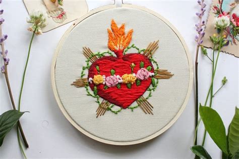 How To Embroider Hearts 5 Different Ways Crewel Ghoul