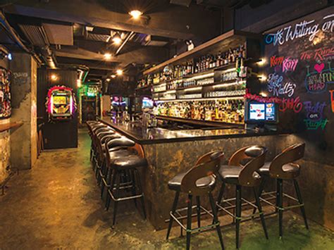 Best Bars In Central Hong Kong