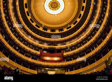 Vienna opera house interior hi-res stock photography and images - Alamy