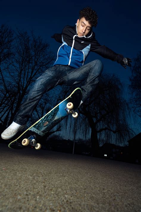 Skateboarding Boy Wallpapers - Wallpaper Cave