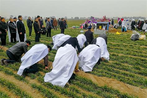 农村丧事农村晚上守灵图片白事礼仪大全大山谷图库