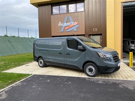 Réservez Votre Utilitaire Renault Trafic L2h1 Autocito