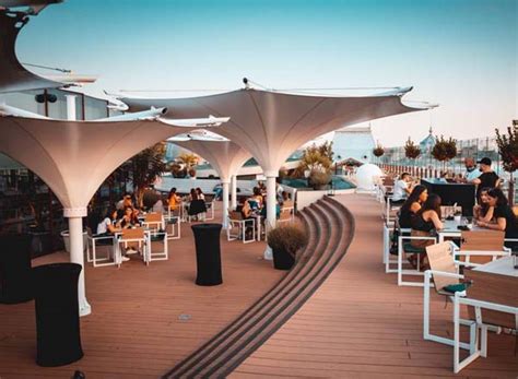 Aria Tnb Rooftop Bar In Bucharest The Rooftop Guide