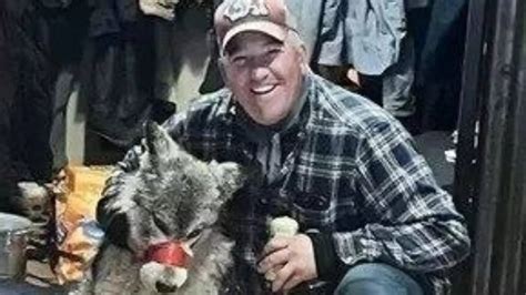 Cody Roberts Wolf Who Is Cody Roberts Petition Demands Felony Charges