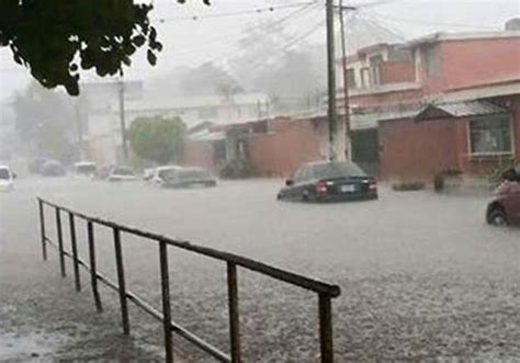 Lluvias Causan Diversos Estragos En Distintas Partes Del Paí­s