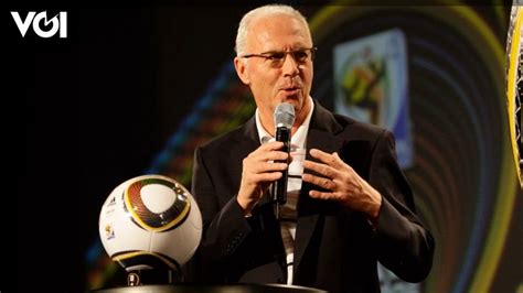 La FIFA rend hommage à Franz Beckenbauer