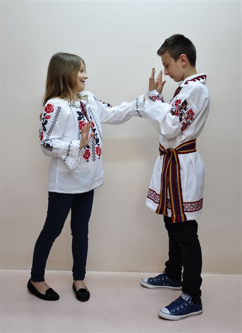 Costume Traditionale Romanesti Haine Populare Obiecte Artizanat Online