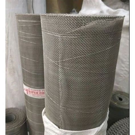 Hot Rolled Galvanized Iron Wire Mesh Packaging Type Roll At ₹ 90kg In New Delhi