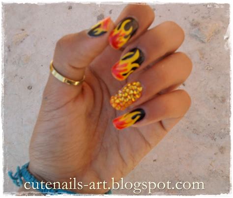 cutenails-art: Fire nails art (لمشاهب)