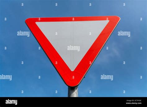 Give Way Sign On Street Hi Res Stock Photography And Images Alamy