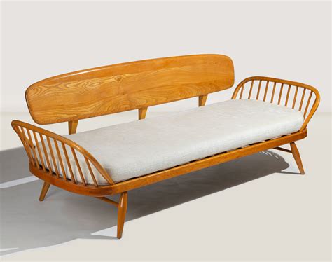 Ercol Model 355 Sofa Daybed By Lucian Randolph Ercolani 218455