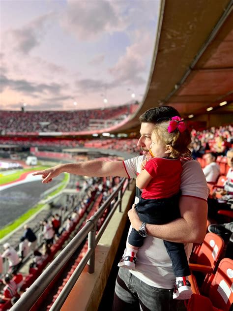 Lucas Manetta On Twitter Ensina A Crian A No Caminho Em Que Deve