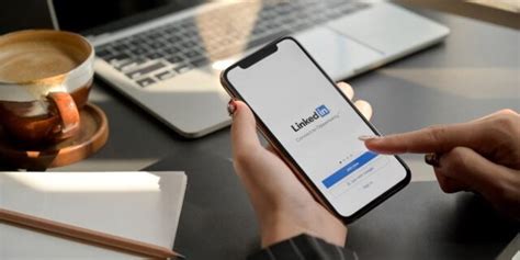 How To Get Linkedin Premium For Free