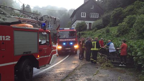 Das Unwetter hält Feuerwehr in Atem Aachener Zeitung