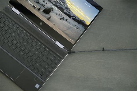 HP Spectre x360 13 2019 review: This laptop gets stupidly good battery ...