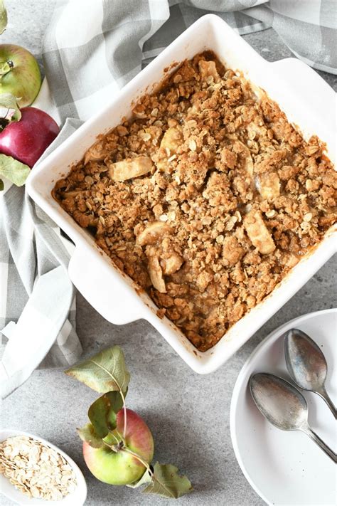 Apple Crisp Easy Recipe Sizzling Eats