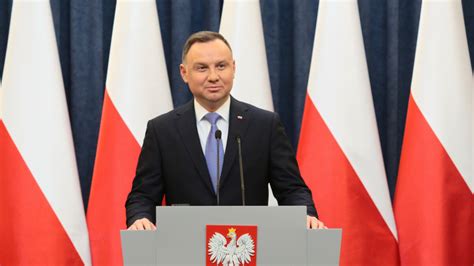 Andrzej Duda By Zaka Ony Koronawirusem Jaki Jest Stan Zdrowia