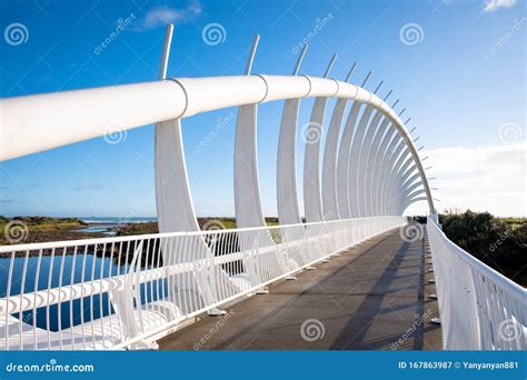 Te Rewa Rewa Bridge at New Plymouth New Zealand Editorial Photography ...