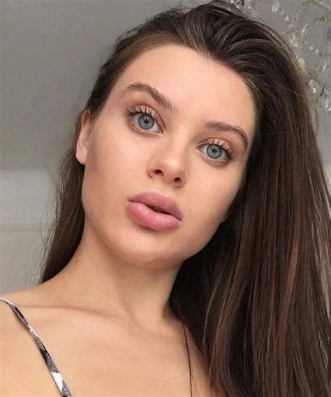 Former Adult Film Star Lana Rhoades Expresses Regrets Over Doing Porn—im Ashamed That I Did