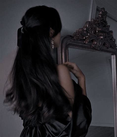 Pin by 𝐚𝐯𝐚 on aes hair Black hair aesthetic Long hair styles Hair