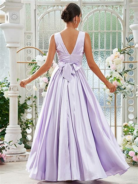 Forme Princesse Satin Soyeux Volants Col En V Sans Manches Longueueur