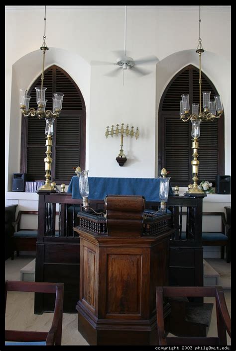 synagogue-interior-3