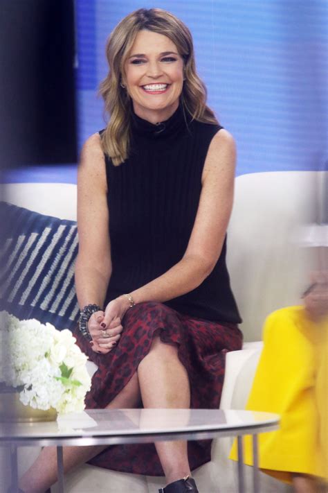 Savannah Guthrie New Haircut Photos 1st Tattoo Reveal Savannah