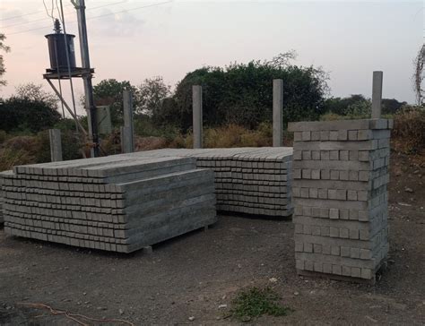 Straight Square Rcc Precast Fencing Pole Mm Inch At Rs