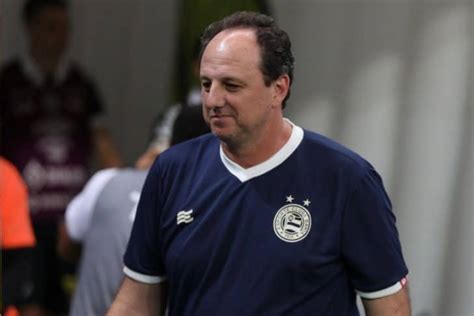 Rogério Ceni projeta data para título do Bahia no Brasileirão