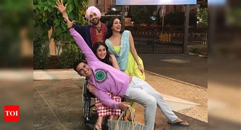 Akshay Kumar Kareena Kapoor Khan Diljit Dosanjh And Kiara Advani Cute