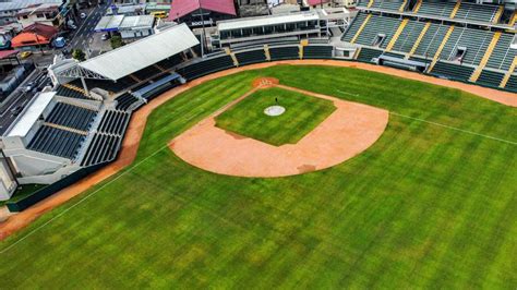 Presidente Cortizo Inaugura El Estadio Juan Dem Stenes Arosemena