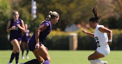 Tcu Soccer Frogs Grab Three Points Against Stephen F Austin Sports