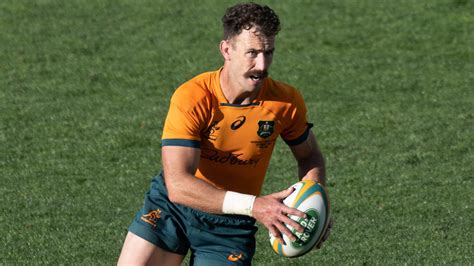 Rugby News 2023 Wallabies Scrumhalf Nic White Re Signs With Rugby