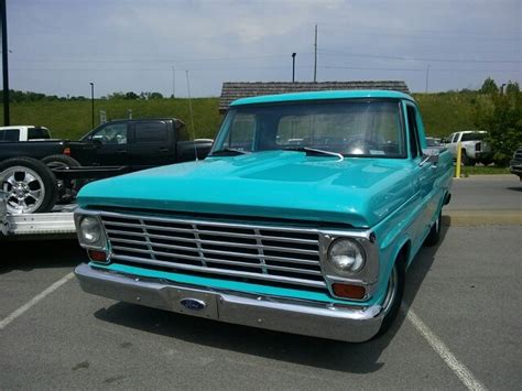 1967 Ford F100 At The Supernationals In Tenn Old Ford Trucks Ford Trucks Ford Pickup