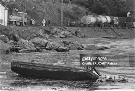 Amoco Cadiz Oil Spill Photos And Premium High Res Pictures Getty Images