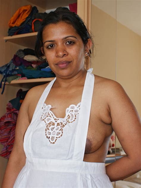 Mature Indian Rahee Wearing Cooking Apron Porn Pictures Xxx Photos