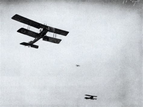 World War I airplane – Never Was
