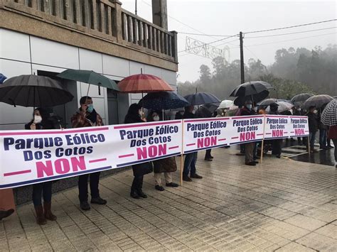 Mobilizaci N En Cerdedo Cotobade Contra O Parque E Lico Dos Cotos