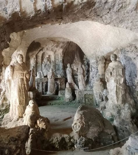 La Chiesetta Di Piedigrotta A Pizzo Calabro Italiani It