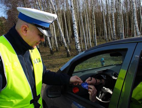 Zwolnij Jak Kocha To Poczeka Walentynkowa Akcja Zdu Skowolskiej