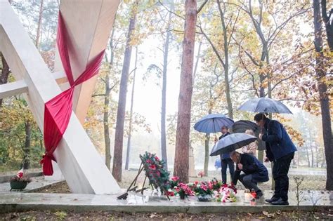 Ksiądz Jerzy Popiełuszko zginął 38 lat temu W rocznicę śmierci władze