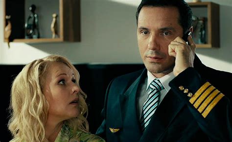 Сериал «Больше, чем врач» (2016) - сюжет, актеры и роли, кадры из сериала