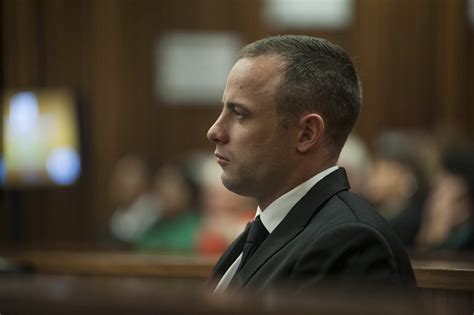 Afrique Du Sud Pistorius Brisé Après Avoir Tué Son Amie Selon Un Témoin