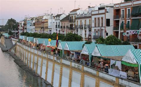 La Velá de Santa Ana vuelve la gran fiesta del barrio de Triana