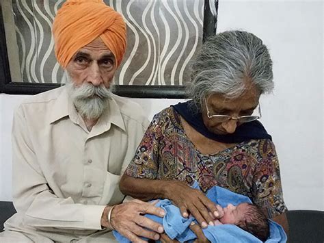 Une indienne de 70 ans donne naissance à son premier enfant