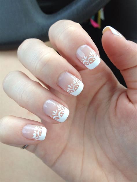 French Nails Ideas For Every Bride Manicure Novia U As Decoradas