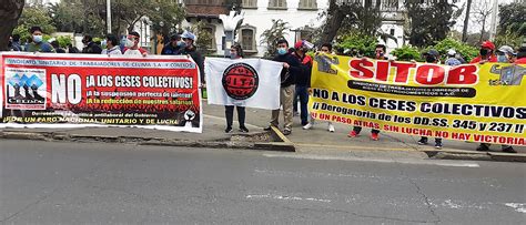 Sindicatos Protestan Frente Al Ministerio De Trabajo Rel Uita