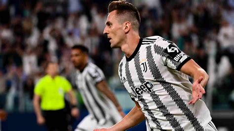 Juventus Sporting Lisbona Probabili Formazioni Milik In Campo Dal